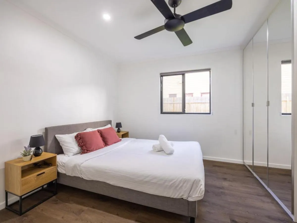Best Affordable 3B Unit Cbd Steps To River N Stadium Μπρίσμπεϊν 0*,  Αυστραλία